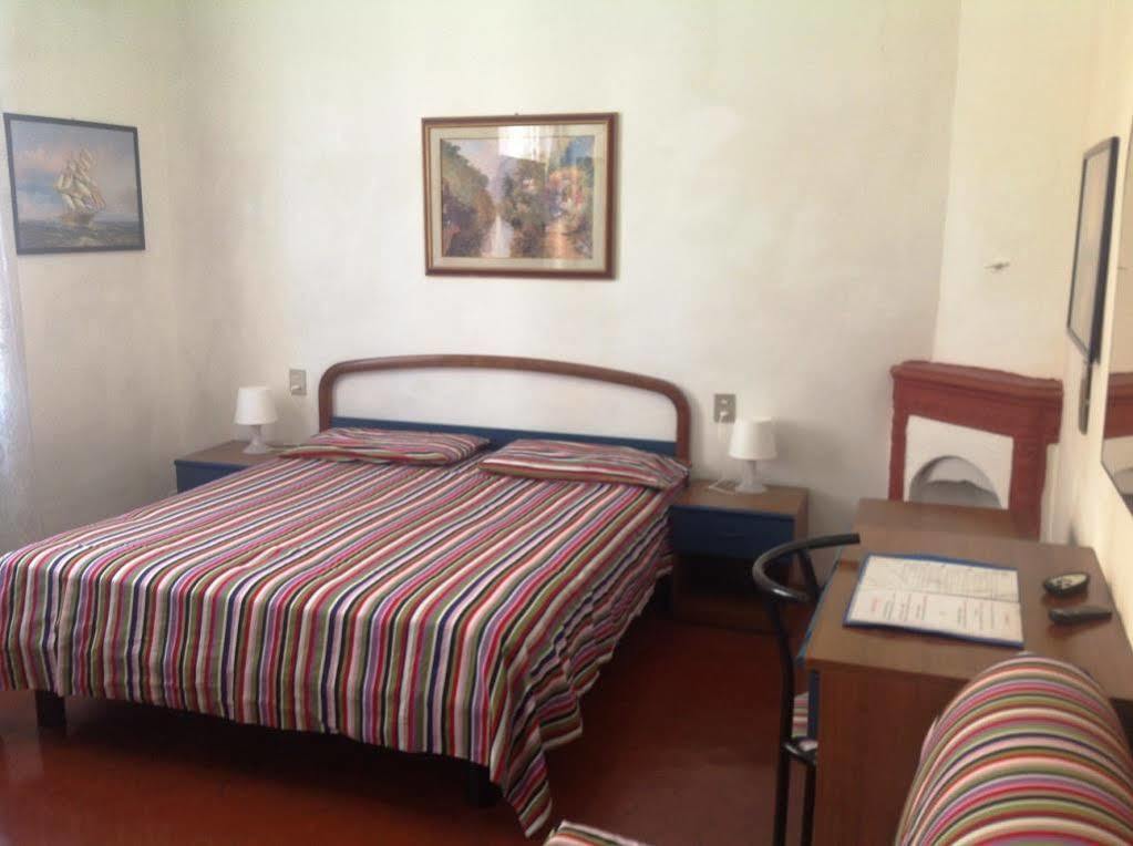 Sogni D'Oro Guest House Firenze Kültér fotó